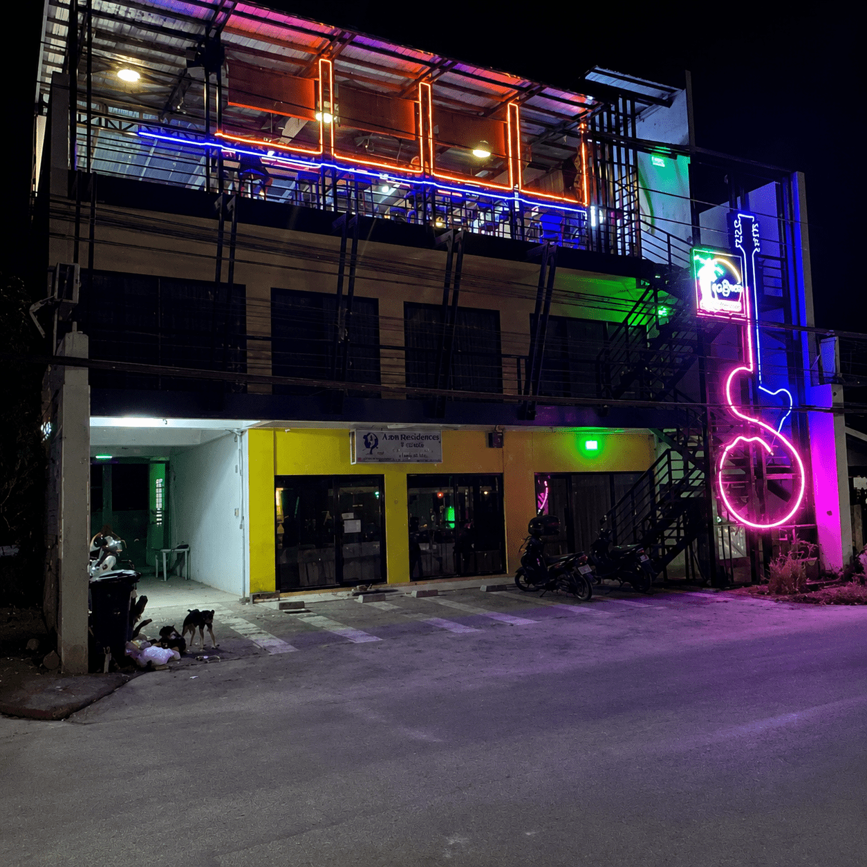 Rooftop in Lapu Lapu bar seen from the outside 
